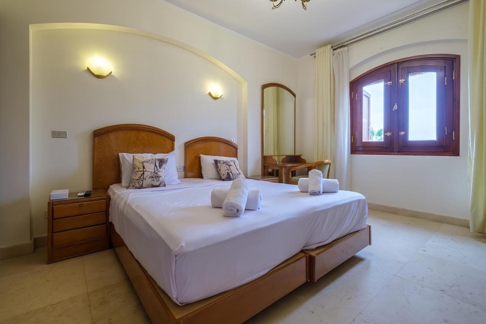 Serene 4bdr Villa: Your Cozy Away From Vakantiehuis
